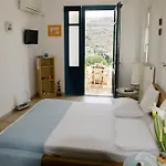 מלון Anemomiloi 3*
