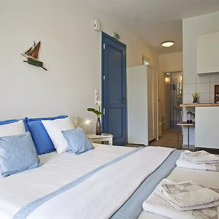 Anemomiloi Андрос