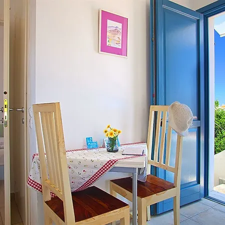 Hotel Anemomiloi 4*