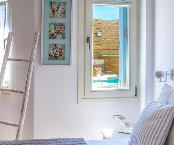 Anemomiloi Hotel Andros Town