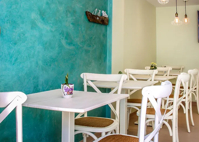 Hotel Anemomiloi Andros Town